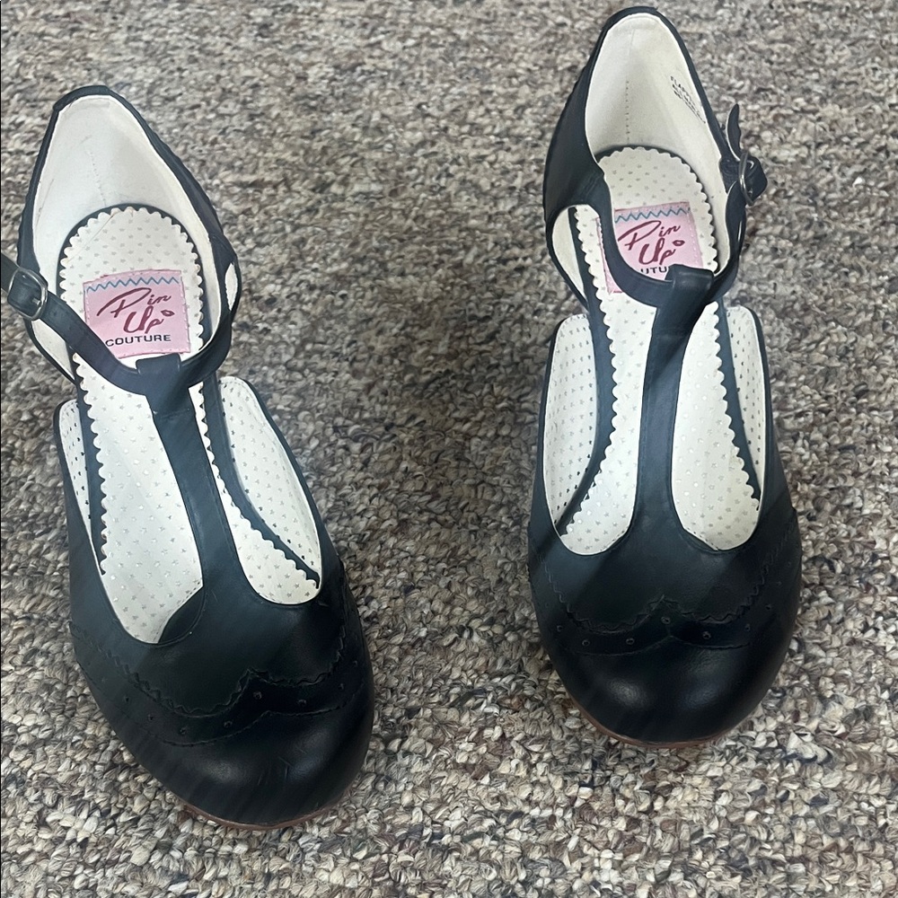 Unique Vintage Black T-Strap Heels